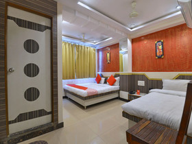 Hotel A R Ganpati Plaza By OYO Rooms