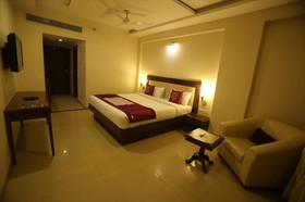 Hotel Madhuram Royale