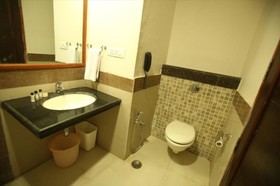 Hotel Madhuram Royale