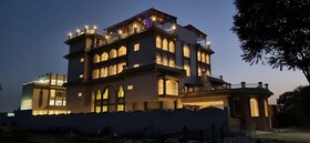 Hotel Raghav Vilas