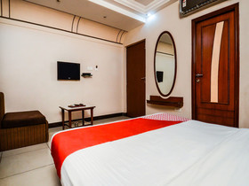 Hotel Ratnawali by OYO Rooms