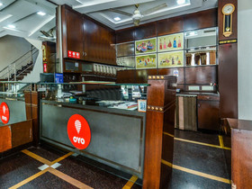 Hotel Ratnawali by OYO Rooms