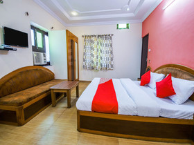 Hotel Shree Celebration By OYO Rooms