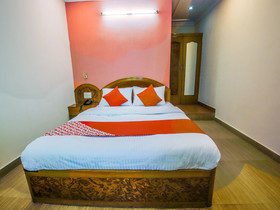 Hotel Shree Celebration By OYO Rooms