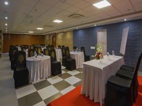 Hotel Shri Ram Empire