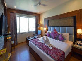 Hotel Shri Ram Empire