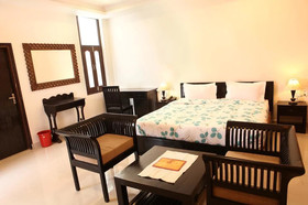 Om Heritage Hotel