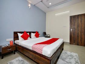 Raj Shree Guest House By OYO Rooms