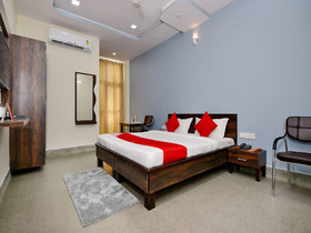 Raj Shree Guest House By OYO Rooms