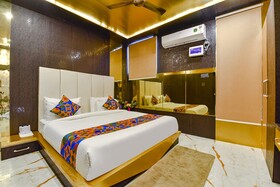FabHotel Prime Royal Park
