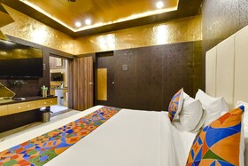 FabHotel Prime Royal Park
