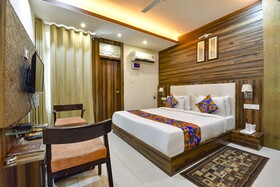 FabHotel Prime Royal Park