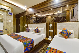 FabHotel Prime Royal Park