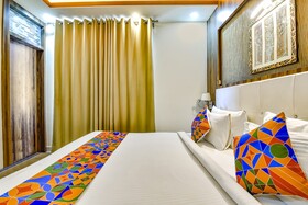 FabHotel Prime Royal Park