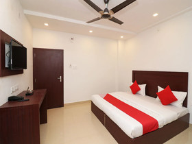 Hotel Gayatri Residency by OYO Rooms