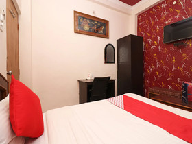 Hotel Gayatri Residency by OYO Rooms