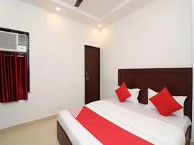 Hotel Gayatri Residency by OYO Rooms