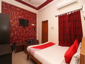Hotel Gayatri Residency by OYO Rooms