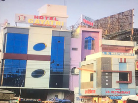 Hotel Gayatri Residency by OYO Rooms