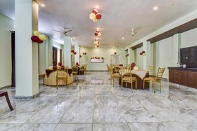 Hotel Radhika Royal by OYO Rooms