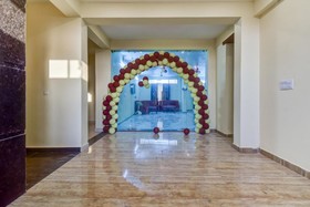 Hotel Radhika Royal by OYO Rooms