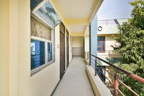 Hotel Utsav by OYO Rooms