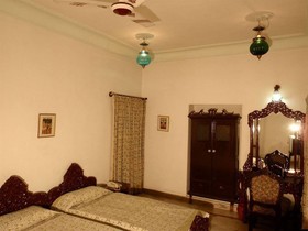 Palkiya Haveli
