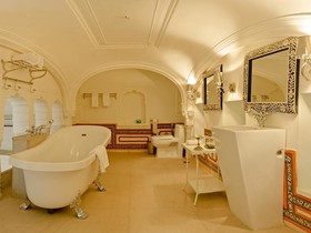 Vivaana Culture Hotel