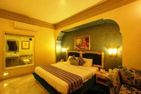 Hotel Hillock