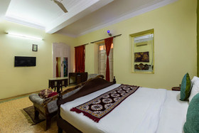 Hotel Sanand Heritage