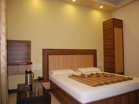 Hotel Shyam Villa