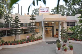 Hotel Sunset Inn