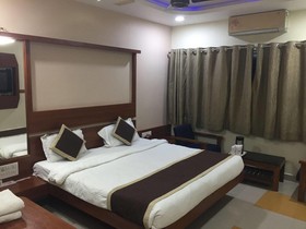 Hotel Sunset Inn