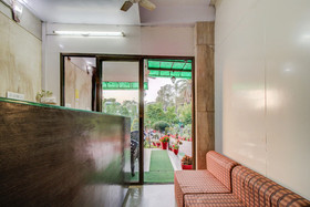 Royal Garden Retreat