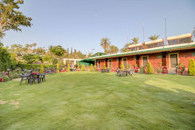 Royal Garden Retreat