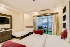 Royal Garden Retreat