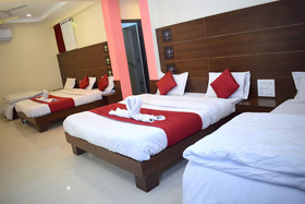 Hotel Shree Pratham Milan