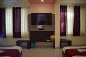 Hotel Shree Pratham Milan