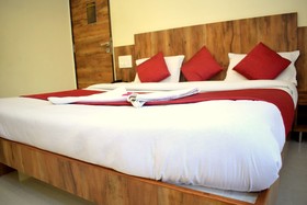 Hotel Shree Pratham Milan