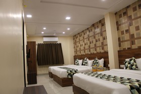 Hotel Shri Naman