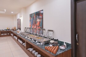 Shree Vallabh Vilas Lords Plaza