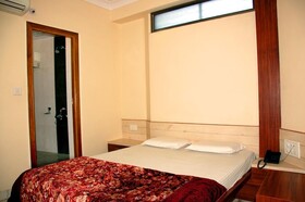 The Sky Comfort Hotel Shri Vithalesh