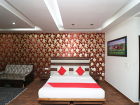 Hotel Silver Star By OYO Rooms