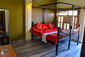 Hotel Everest