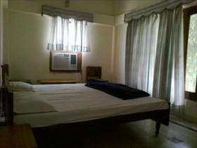 Hotel Peacock Holiday Resort