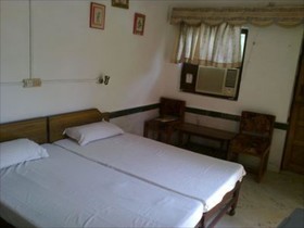 Hotel Peacock Holiday Resort