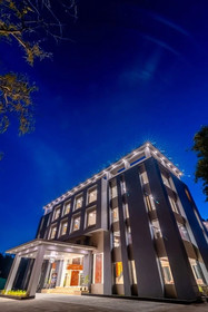 Savitri Resorts