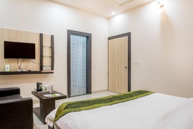 Treebo Pushkar Legacy