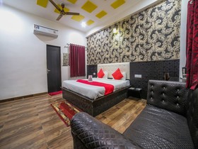 Hotel The Rajfort By OYO Rooms
