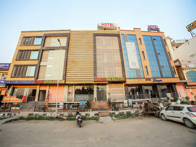 Hotel The Rajfort By OYO Rooms